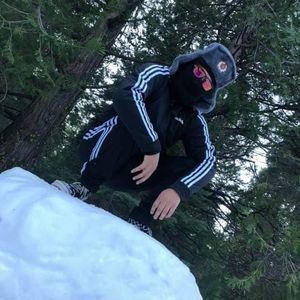 Meet your Posher, Lucas